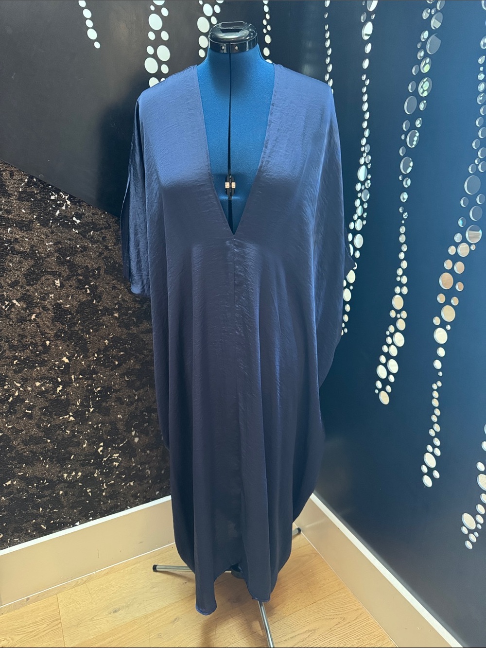 Jennafer Grace - Deep Navy V-Neck Maxi Dress - Women's Flowing Kaftan - One Size